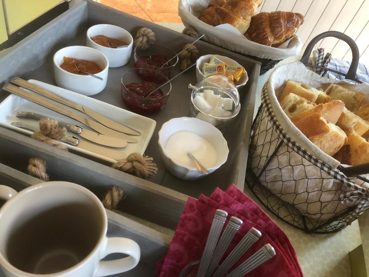 Le Domaine D'Olene Bed and Breakfast Le Pin  Εξωτερικό φωτογραφία